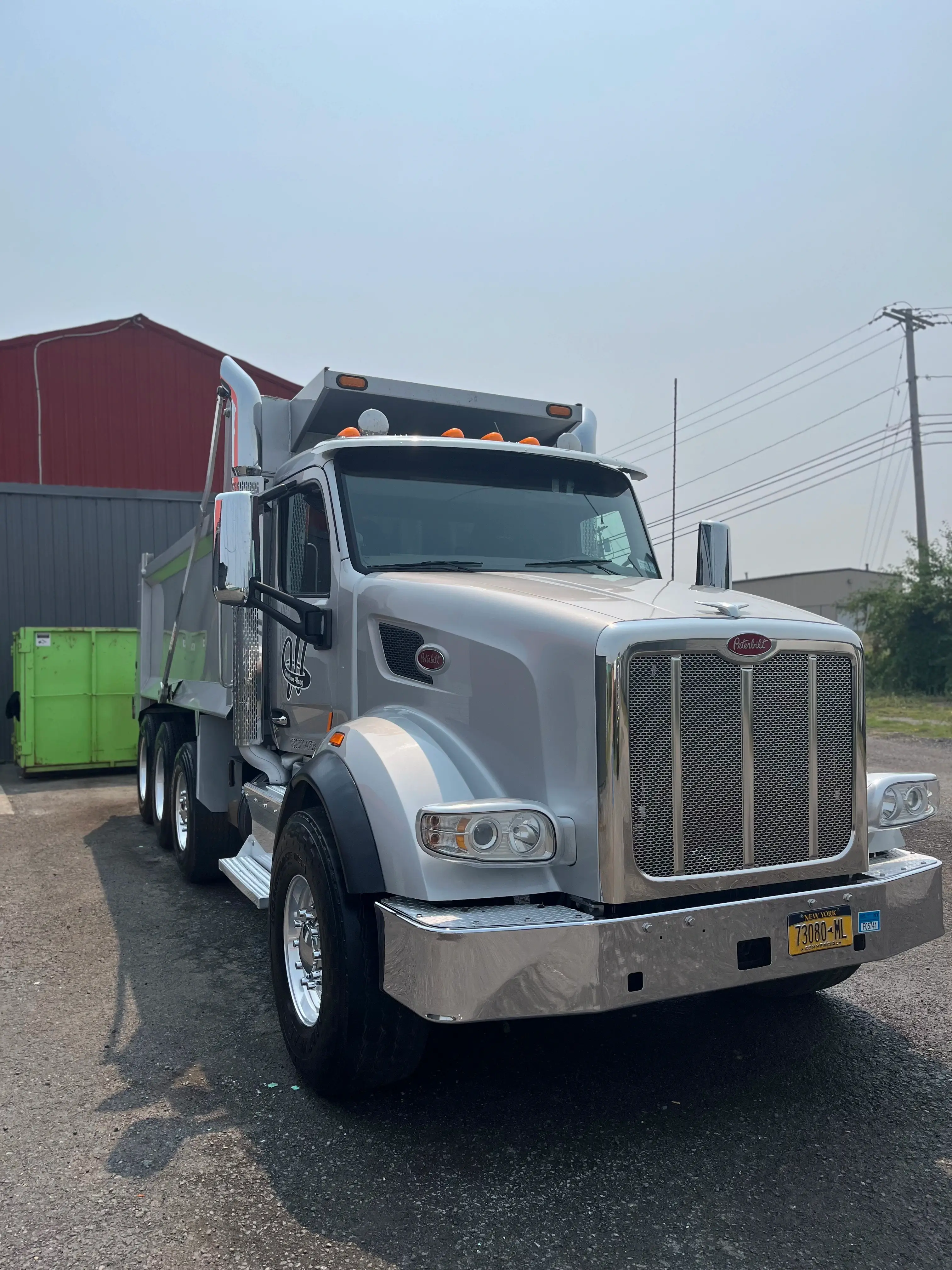 Fleet detailing service in Niagara County NY - commercial vehicle cleaning